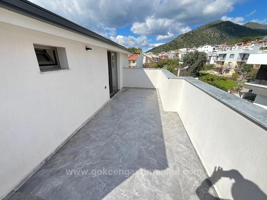 Özdere Çukuraltı Bölgesin'de Köşe Parsel Villa!!