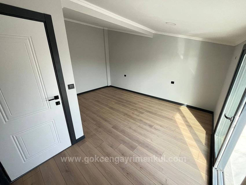 Gümüldür Bölgesin'de Denize 400Mt Mesafe'de Otoparklı Lüx Villa!!!