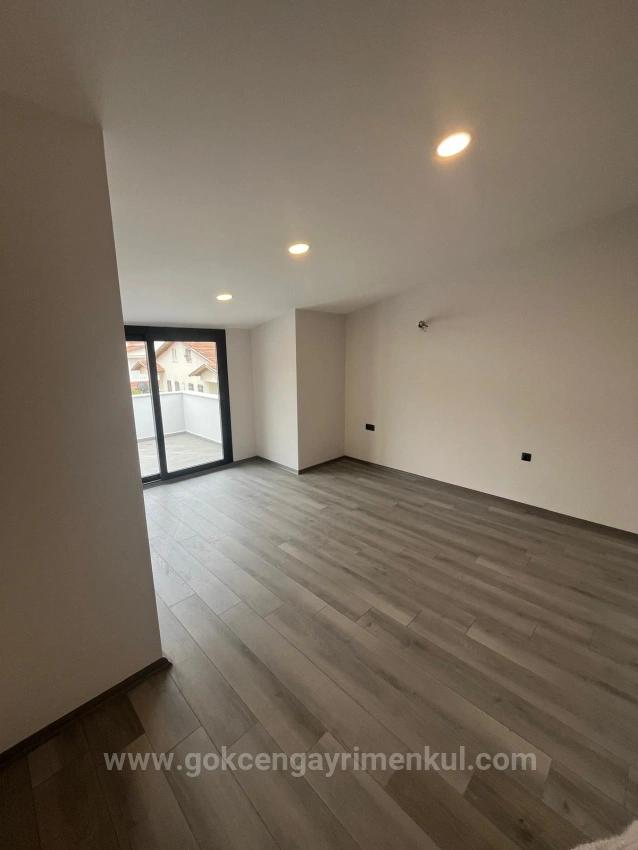 Özdere Çukuraltı Bölgesin'de Denize 200Mt Mesafe'de 3+1 Villa !!!