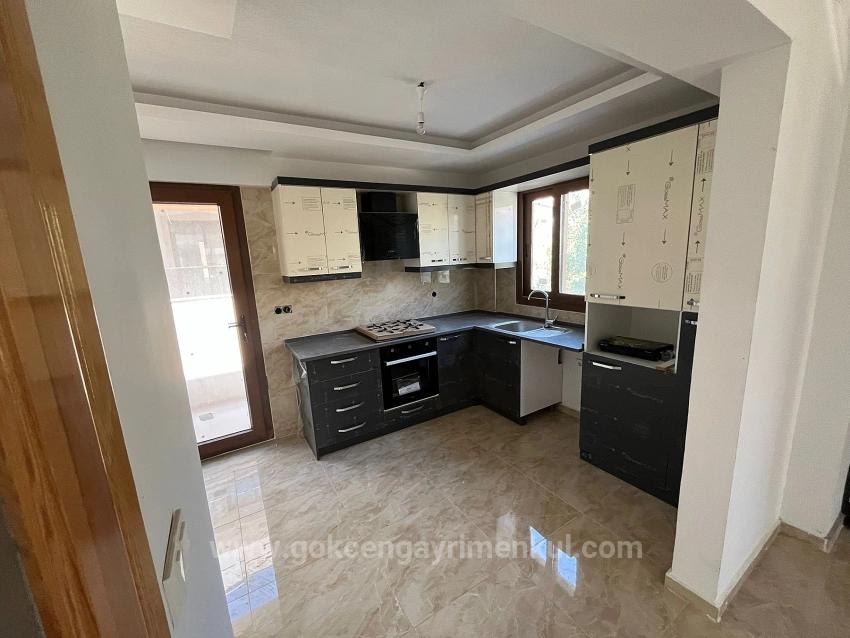 Özdere Çukuraltı Bölgesin'de Denize 100Mt Mesafe'de 3+1 Villa !!!