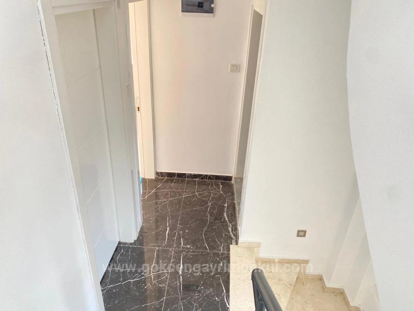 Seferihisar Doğanbey Bölgesin'de 3+1 Otoparklı Villa!!!!