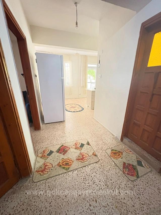 Gümüldür Bölgesinde Denize 50Mt 2+1 Bahçe Katı Daire!!!