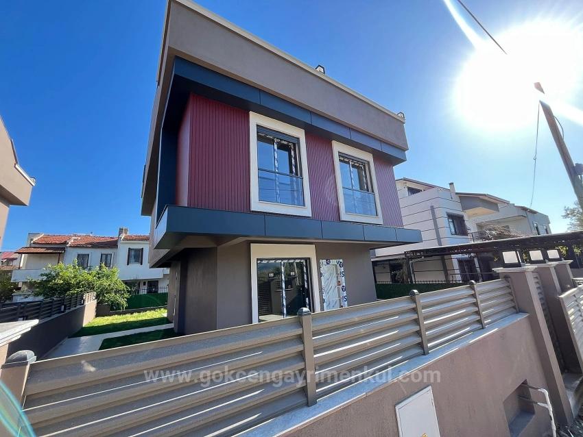 Özdere Ortamahalle Bölgesinde 3+1 Bahçeli Villa!!!