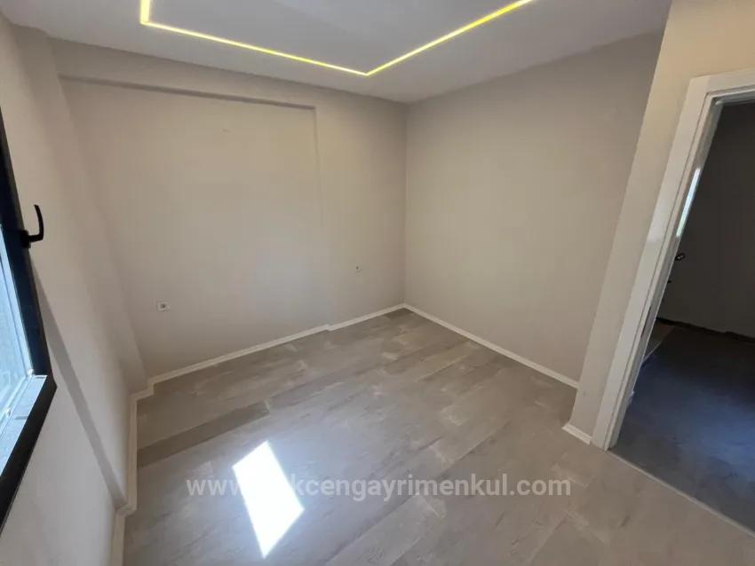 Gümüldür'de De İze 500Mt Mesafe'de 3+1 Villa !!!