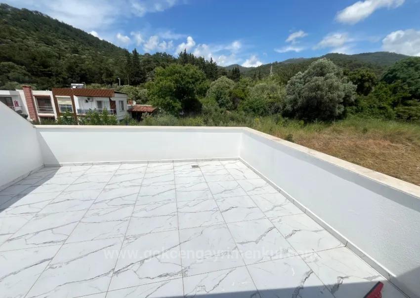 Özdere Çukuraltın'da Denize 700Mt Mesafe'de 3+1 Villa !!!