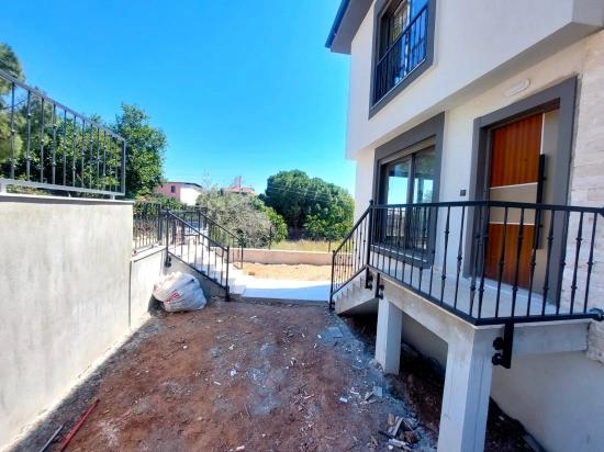 Seferihisar Payamlı'da Satılık Köşe 2+1 Villa !!