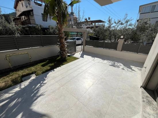 Özdere Ortamahalle Merkez'de Denize 350Mt Mesafe'de Villa !!!