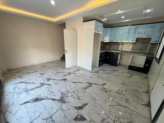 Özdere Ortamahalle Bölgesinde 4+1 Köşe Parsel Villa!!!