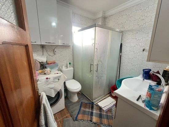 Gümüldür Bölgesin'de Denize 300mt Mesafe'de 3+1 Villa