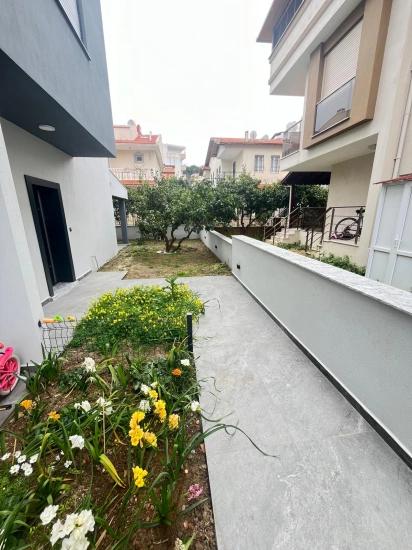 Özdere Çukuraltı Bölgesin'de Denize 200Mt Mesafe'de 3+1 Villa !!!