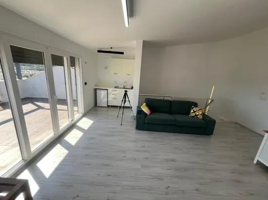 Özdere Çukuraltın'da Havuzlu Site İçerisinde Deniz Ve Doğa Manzaralı Lüx Villa!!!