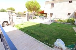 Seferihisar Ürkmez Mersin Alanı Mah. Satılık 3+1 Villa - 200 m²