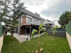 Özdere Ortamahalle'de Denize 80Mt 3+1 Geniş Bahçeli Lüx Villa!!!