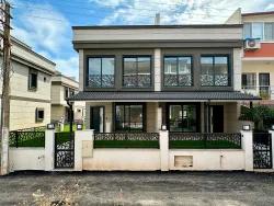Seferihisar Doğanbey Cumhuriyet Mah. Satılık 3+1 Villa - 170 m²